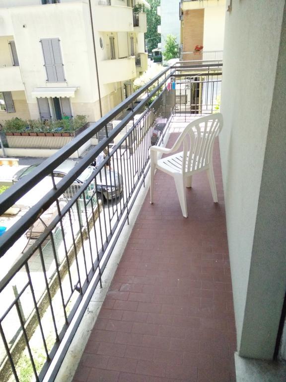 Hotel Ronconi Rimini Exterior foto